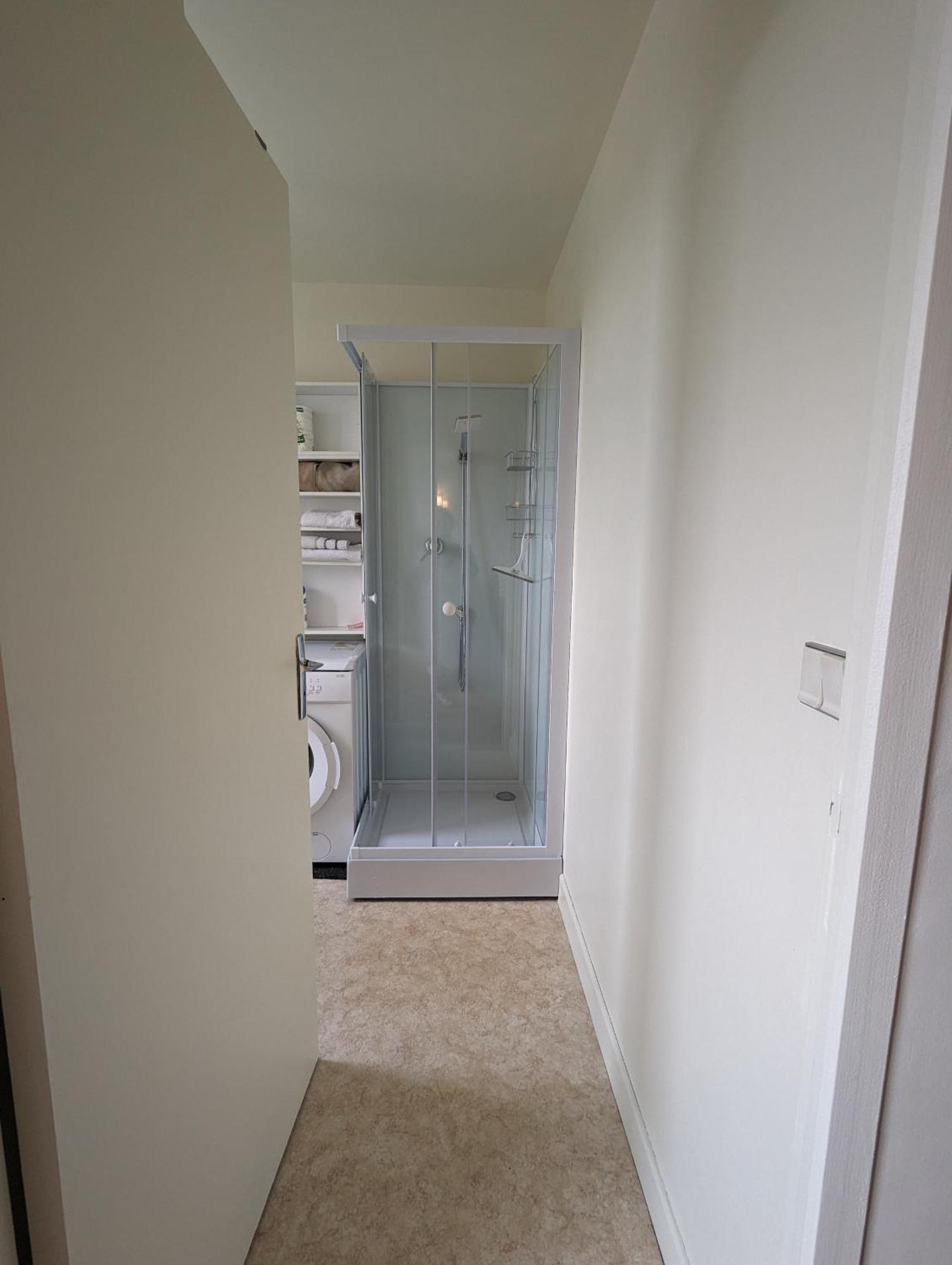 Studio 63M2 3Eme Etage Ou Chambre Dans Appartement 2Eme Etage Pour Sejours A Moulins Moulins  Esterno foto