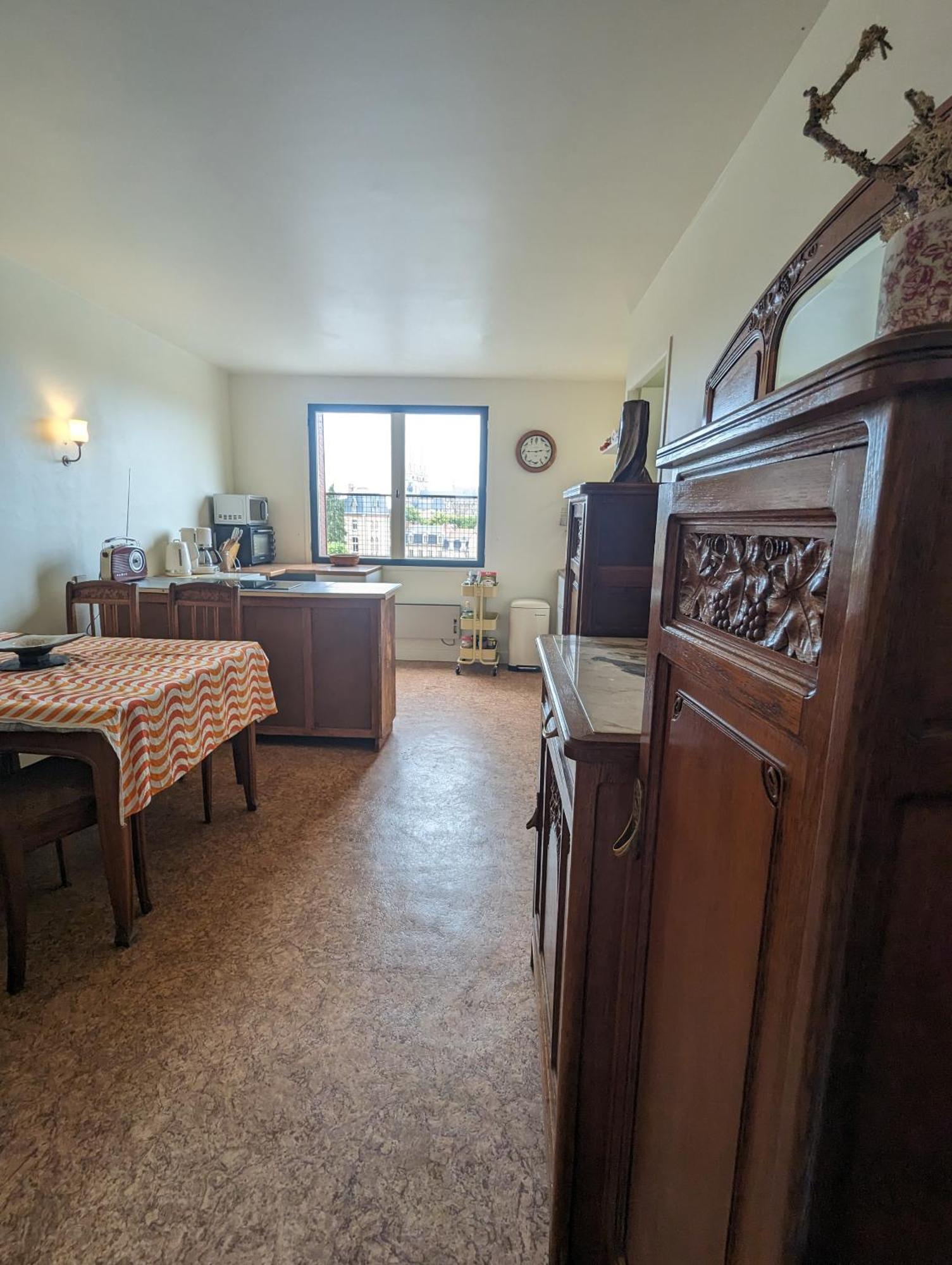Studio 63M2 3Eme Etage Ou Chambre Dans Appartement 2Eme Etage Pour Sejours A Moulins Moulins  Esterno foto